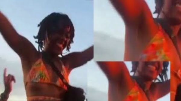 (VIDEO) Lady With Big 'Nyᾶsh' Spotted Having Fun On The Shoulders Of Her Boyfriend