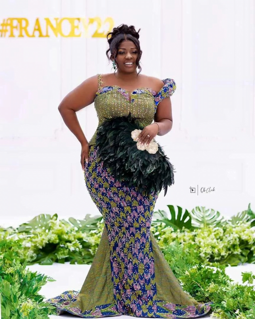 See official photos from the Traditional wedding of actress Tracey Boakye
