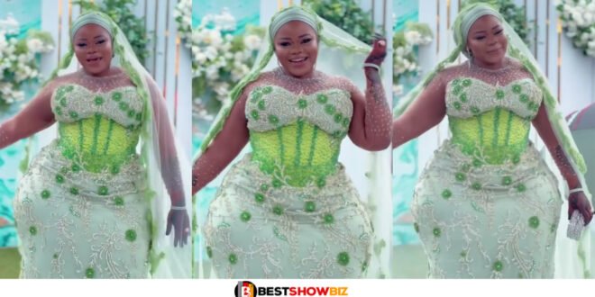 Full Package - Reactions As Beautiful Bride With Big Nyãsh and Curves Surfaces (Video)