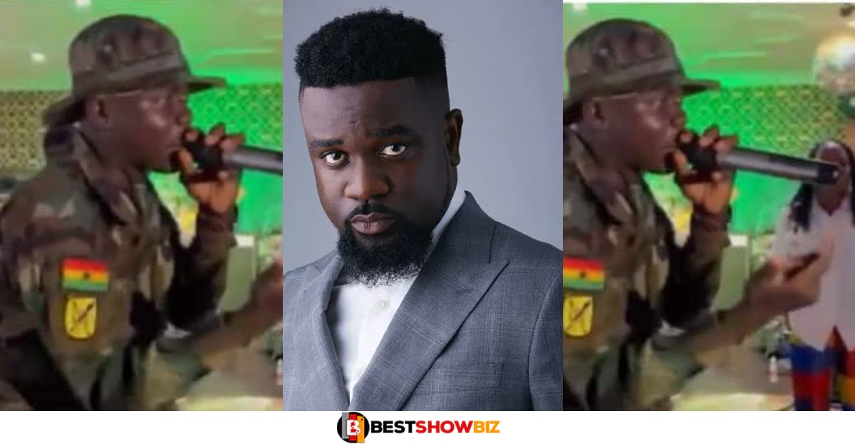 Ghanaian Soldier Steals Show as He Raps Like Sarkodie (Video)