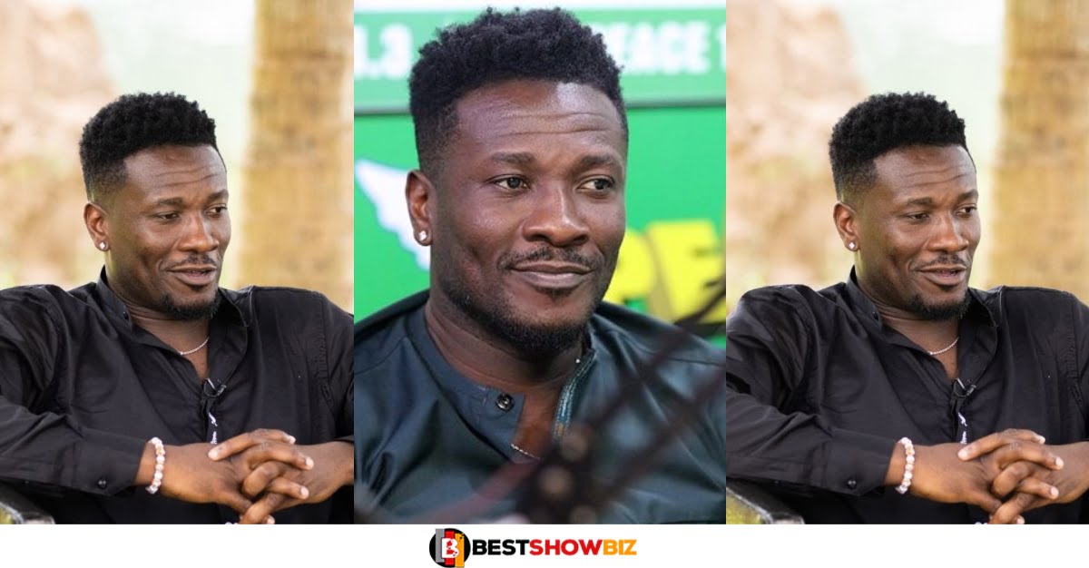 You go on strike over salaries but insult footballers for taking a winning bonus – Asamoah Gyan speaks out