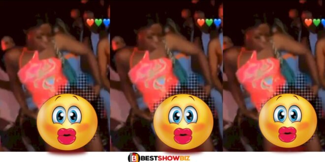 Pᾶntless Slay Queen Shows Her Raw 'T()nga' For N50K At An Event (Video)