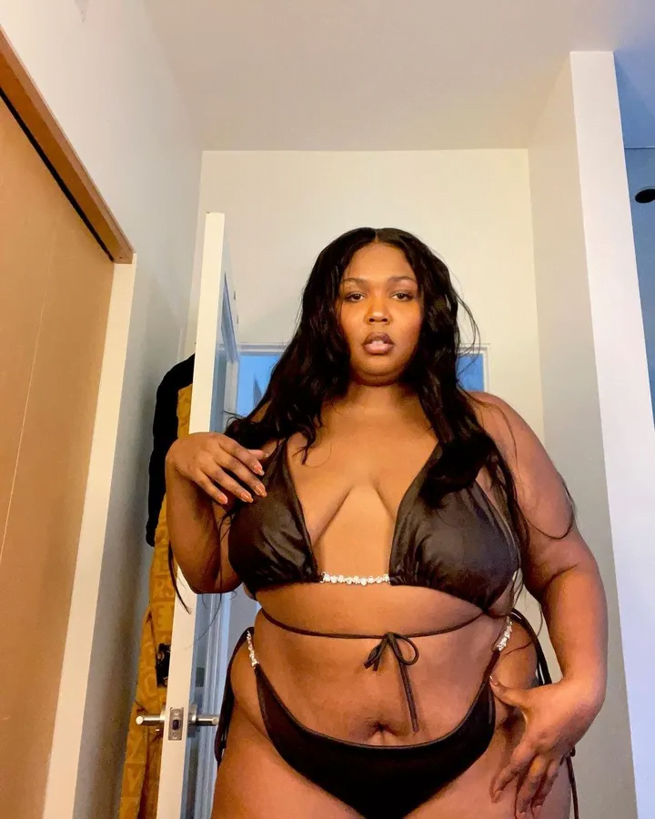 lizzo weight and height