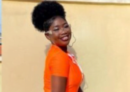 Lady Afia Spotted In Hot Mini Skirt Showing Off Her White 'Dross' In New Photos