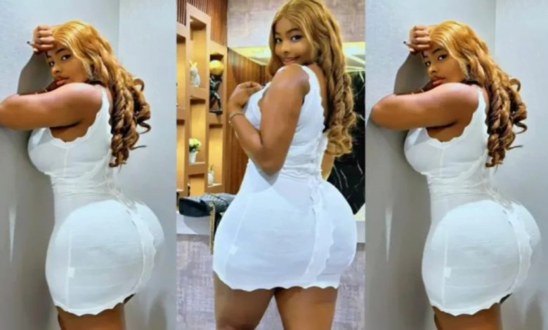 Pretty IG Model Richie flaunts her curves in new photos.