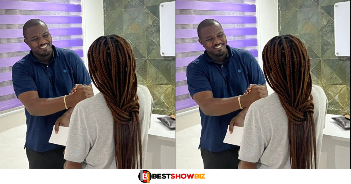 23 female students donate Ghc 1800 to John Dumelo to sponsor his campaign