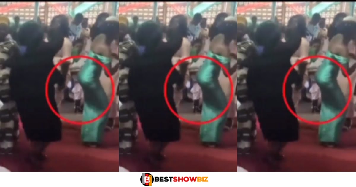 Watch the Embarrassing Moment 'Osofomaame' Smacked a lady's for shaking her nⓨἇsh in church (video)