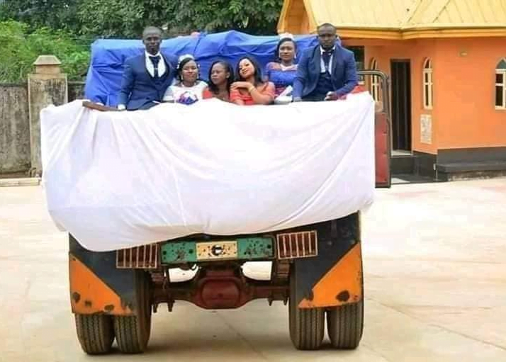 Truck Driver Weds Wife With His Tipper Truck - See Photos