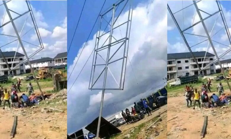 Six people electrocuted to death while mounting a church billboard