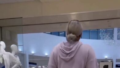 Big Nyᾶsh Lady Steals Attention At The Mall As Her Nyᾶsh Shakes While Walking (Video)