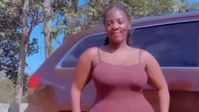 Curvy Lady In Tight Straight Dress Flaunts Her Big Backside As She Gives A 360 In This Video
