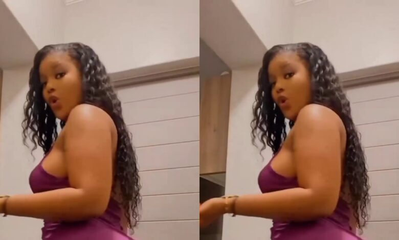 Slay Queen Flaunts Her Endowed Body In A Pink Trouser; Turns To Show Her Big Fat Nyᾶsh - Video