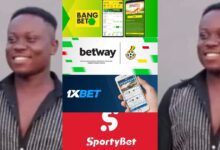 BREAKING NEWS : A 35 Year Old Teacher Ganyo Has Committed Suicide By Poisoning Himself In Berekum After Losing All His Bank Loans To Sports Betting.