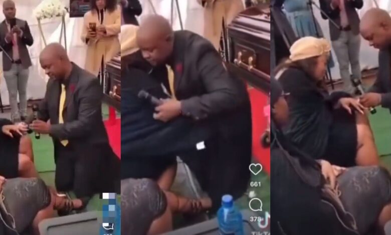 SHOCKING VIDEO : Pastor Proposes To A Widow At The Final Funeral Rites Of Her Late Husband.