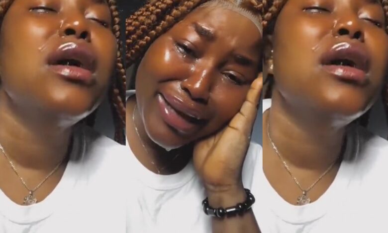A 30-Year-Old Woman Breaks Down To Tears For Not Having A Husband Or A Child