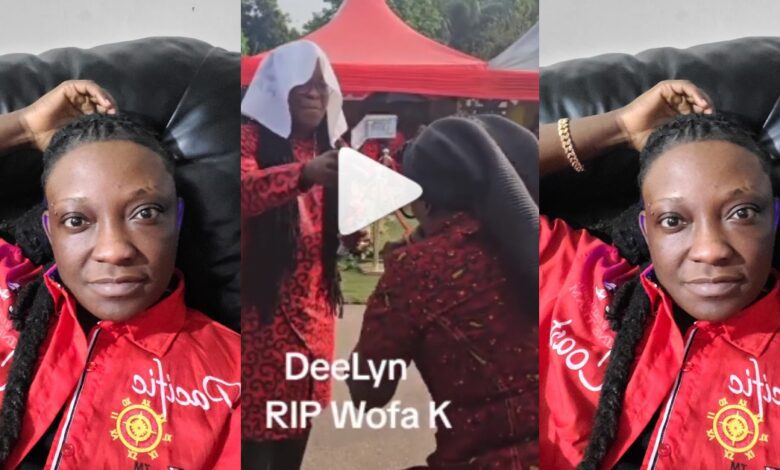 An Ashanti Woman Rains Praises On Dееlyn In A Song As He Also Sprays Her With Money At A Funeral
